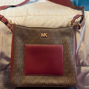 Michael Kors crossbody purse